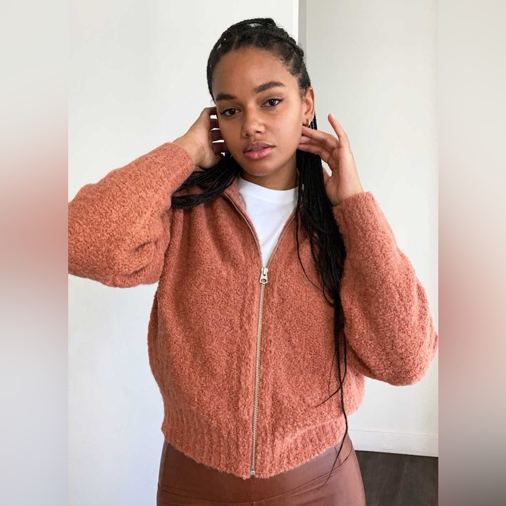 Aritzia Wilfred Free Marilyn Sweater Jacket
